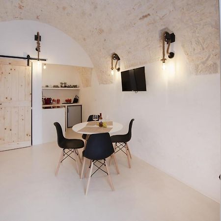 Casa Flami 2 Apartment Ostuni Bagian luar foto