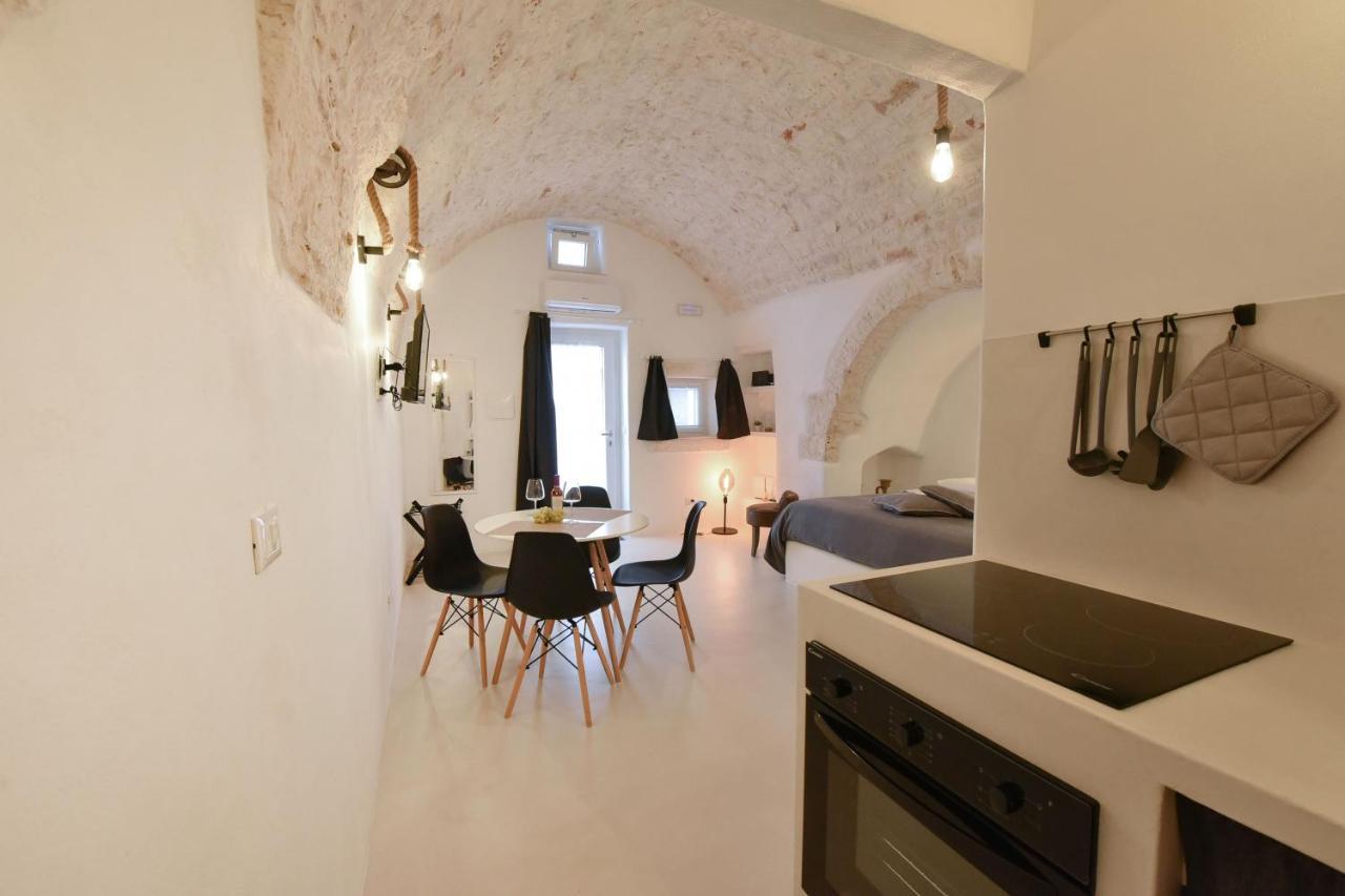 Casa Flami 2 Apartment Ostuni Bagian luar foto