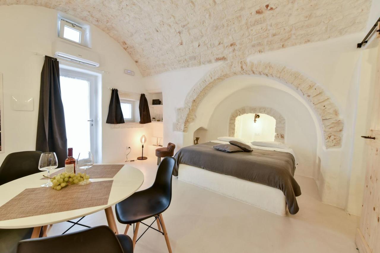 Casa Flami 2 Apartment Ostuni Bagian luar foto