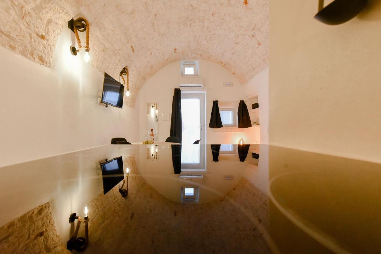 Casa Flami 2 Apartment Ostuni Bagian luar foto